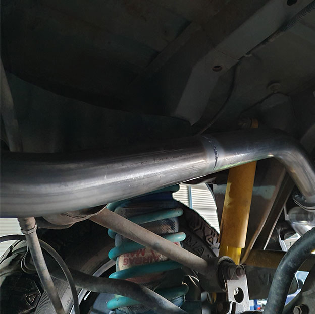 L400 Diesel Series 3 Stainless Exhaust System